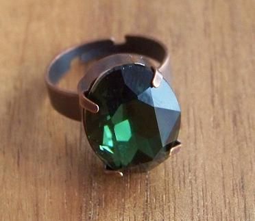 Bague Cabochon Emeraude