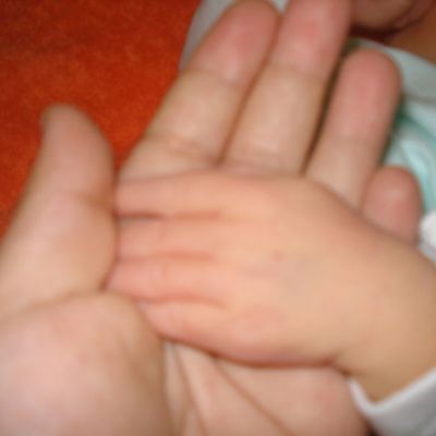 SAHA RAMDANKOUM ET UN MEMBRE DE PLUS DANS MA PETITE FAMILLE