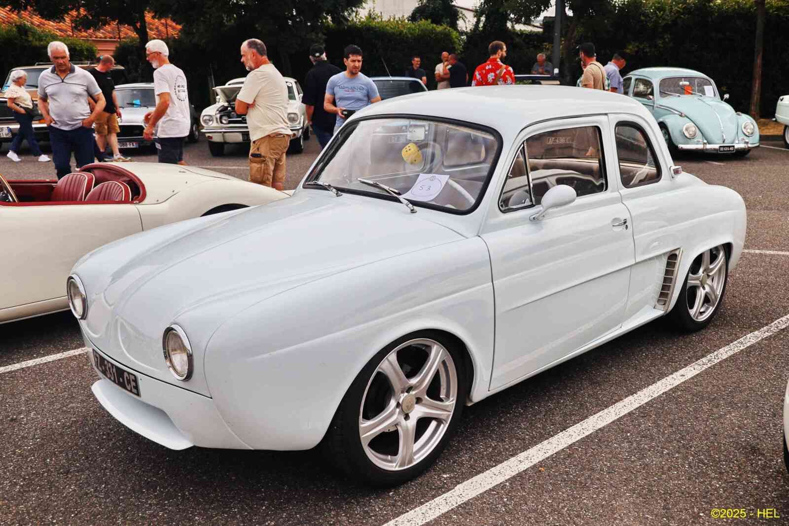 Renault Dauphine 2 portes_01 - 1959 [F] HL_GF