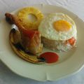 Arroz a la cubana et pilons de poulet frits ( riz à la cubaine )