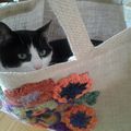 SAC FLEURS EN CROCHET....................ADOPTÉ !!!!!!!!!!