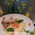 ROUELLE DE PORC FERMIER AUX AROMATIQUES FRAICHES ET A LA TETE DE MOINE sauce tomate ricotta