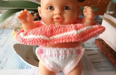 Bébé Paola Reina en culotte ...