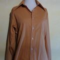 H217 : Chemise marron 70's T.L