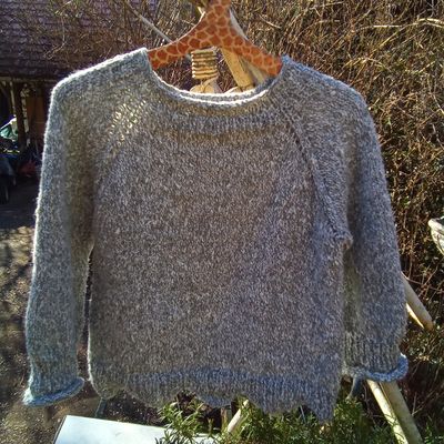 Ma version du pull tulipe de Melody Hoffmann