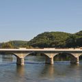 Le pont du dimanche : Lalinde en Dordogne
