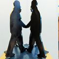 Rencontre, le lien, sculpture présentée au Salon d'Art du Bon Vouloir à Mons.