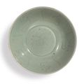 An incised celadon-glazed bowl, Southern Song-Yuan dynasty (1127-1368)