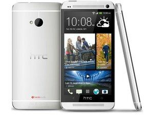 HTC One Sense Voice-Call Clarity even in Crowd