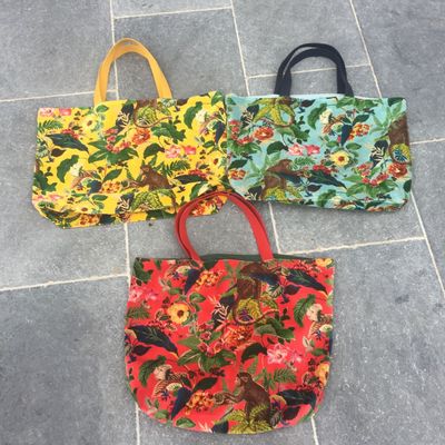 Maxi tote bag, sac shopping, velours de coton souple, motif jungle avec singe, anses sangles coton, porté main ou épaule, 