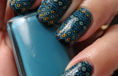 Aztec Nails