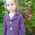 Elle aime le violet :)