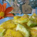 Mangue, courgette et avocat en salade