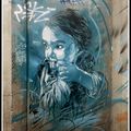 Galerie de portraits dans les rues d'Ivry sur Seine (C215)