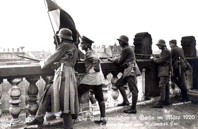le cousin - La journée du 1er mai - démobilisés de la classe 18 - Mars ne répond pas - Berlin.