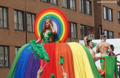 Fierté Montréal, le défilé de la Gay pride!