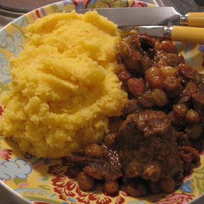 Tajine d'agneau aux raisins de Corinthe