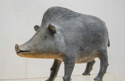 Pottery Pig figure, Eastern Han dynasty, 1st century BC