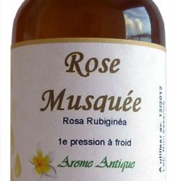 Huile végétale de Rose Musquée - Rosehip vegetable oil.