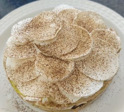 Millefeuille de champignon de Paris et pomme verte, foie gras au verjus