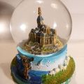 Le Mont Saint-Michel au PERIL du FRIC: RESISTANCE!!!