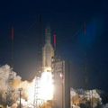 Kourou: Lancement réussi de deux satellites de télécoms par une Ariane 5