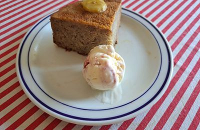 Gâteau aux bananes et au rhum ambré