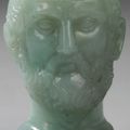 Exceptionnel portrait miniature représentant Hippocrate de Cos. Chrysoprase. Renaissance, XVIe siècle ou antérieur