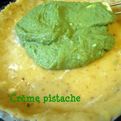 Tarte pistachine aux cerises 