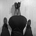 Beaucoup d'hommes sont amenés à rêver à ce qu'ils ne vivront jamais. Que d'heures perdues quand il faut travailler plus!