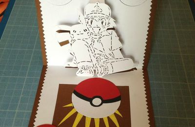 la carte kirigami Pokemon 