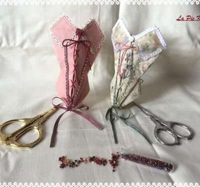 Les petits corsets