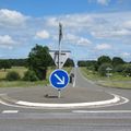Rond-point à Saint-Ouën-des-Toits