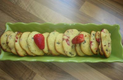 COOKIES AUX FRAISES ET CHOCOLAT