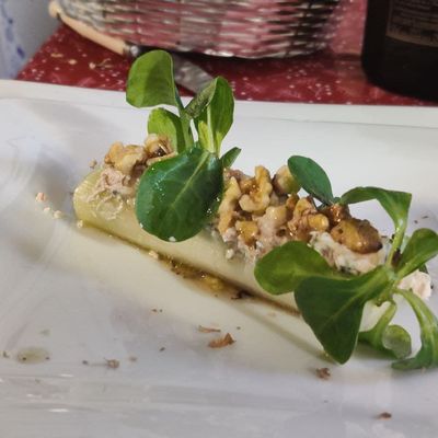 Poireaux au fromage de chèvre et noix