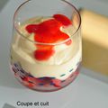 Fraises à la crème de mascarpone, coulis de fraises