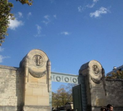 Sur le mur du Père Lachaise