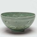 A slip-inlaid celadon stoneware bowl, Joseon Dynasty (13th century)