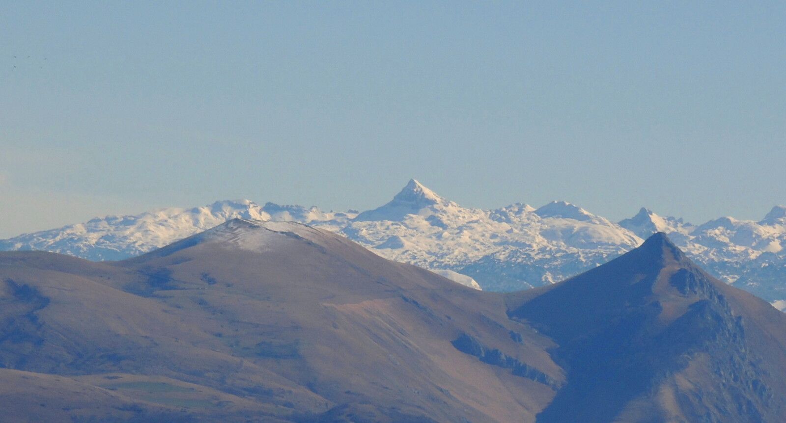 Larla, plateau intermédiaire, vue sur pic d'Anie (64)