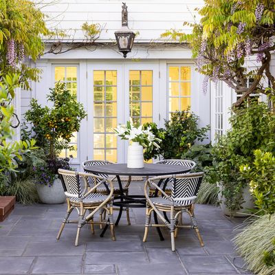 PINE HOUSE EDIBLE GARDENS