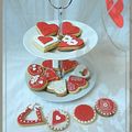 {Sugar cookies} - sablés décorés pour la St Valentin - décor de sablés en pâte à sucre .