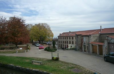 CONTINUONS NOTRE BALADE DANS PELUSSIN...