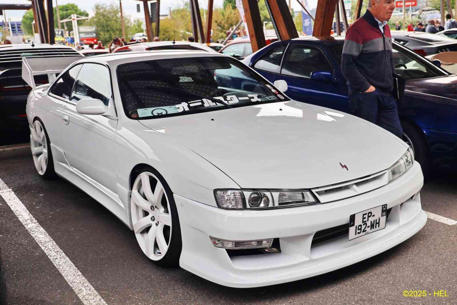 Voiture N.Id._11 - 20-- [-] HL_GF