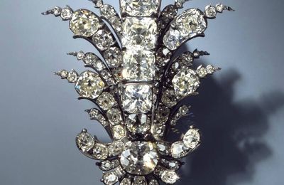 Piece of jewelery in palmette form (brilliant set). Pallard, Jean Jacques (1701-1776) (goldsmith), Geneva / Vienna, 1746