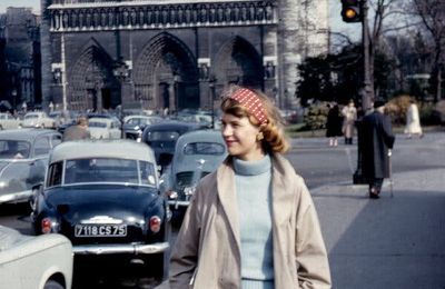 Sylvia Plath (1932 – 1963) : Traversée / Crossing the water