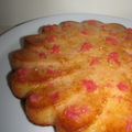 Gâteau humide au pamplemousse rose