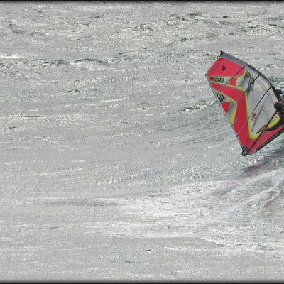 CONNAIS - TU  TA PLANCHE  ?...