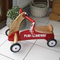 Le tricycle rouge