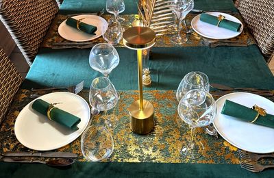 Ma table de fête vert sapin et or