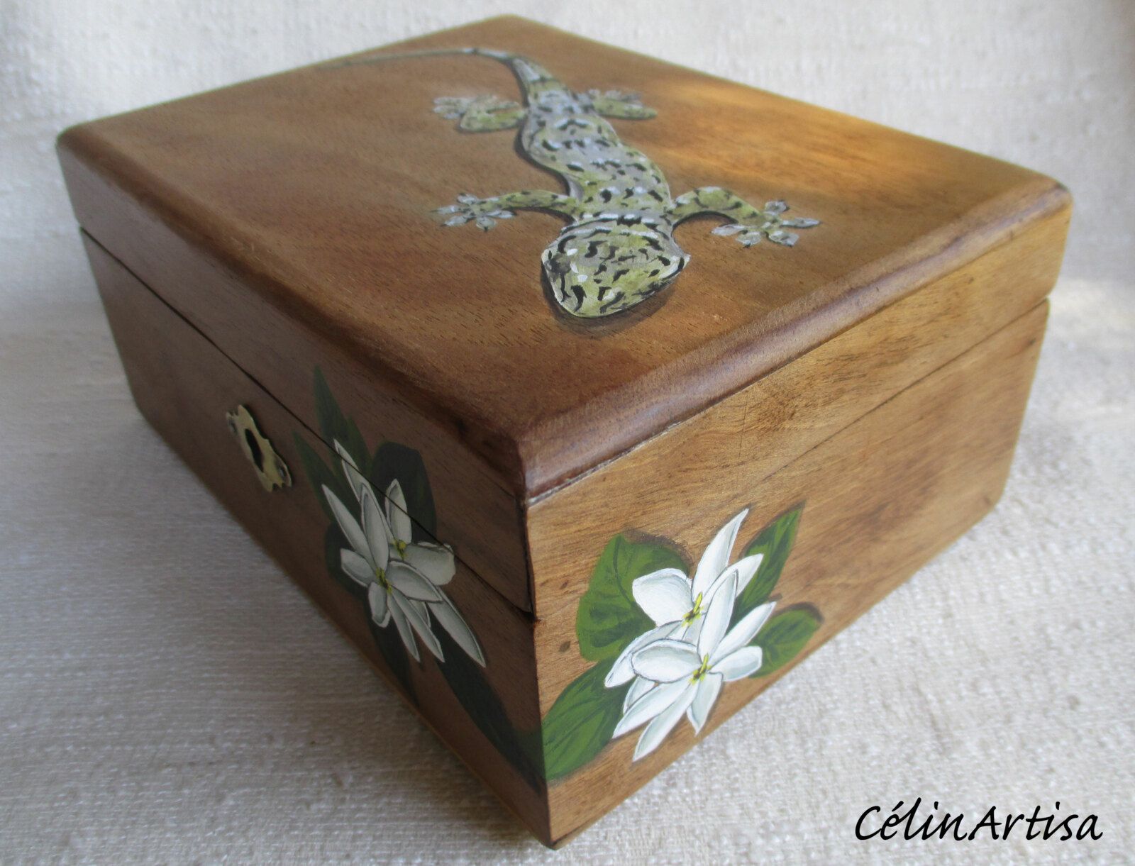 boite-margouillat-&-tiare